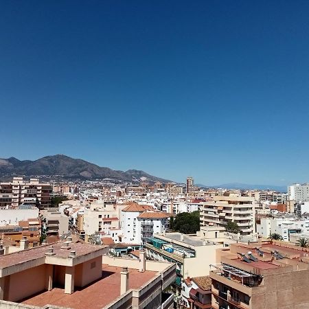Апартаменты Sea View In Фуэнхирола Экстерьер фото