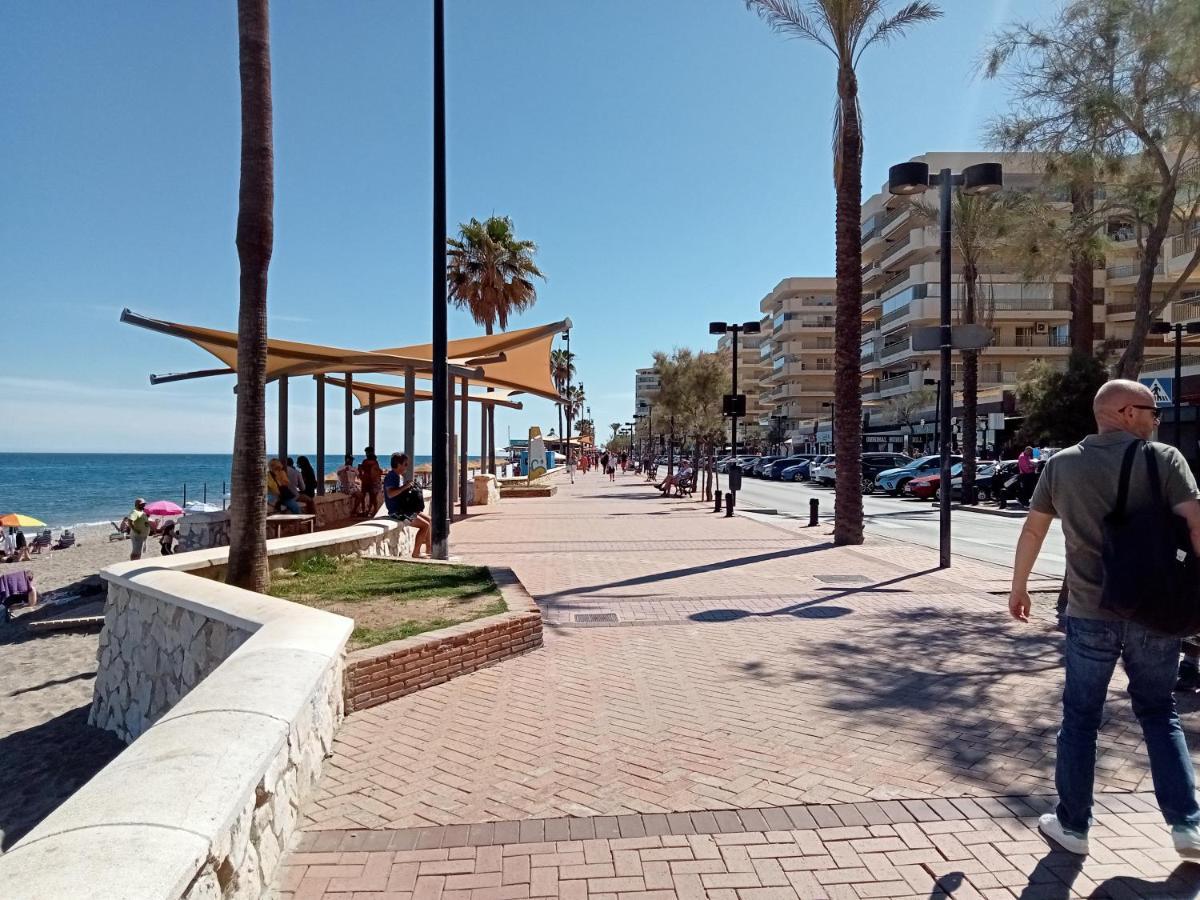 Апартаменты Sea View In Фуэнхирола Экстерьер фото
